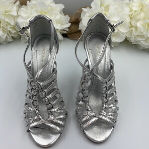 BCBGeneration High Heel Open Toe Shoe Size 6